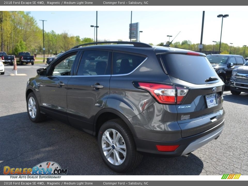 2018 Ford Escape SE 4WD Magnetic / Medium Light Stone Photo #18