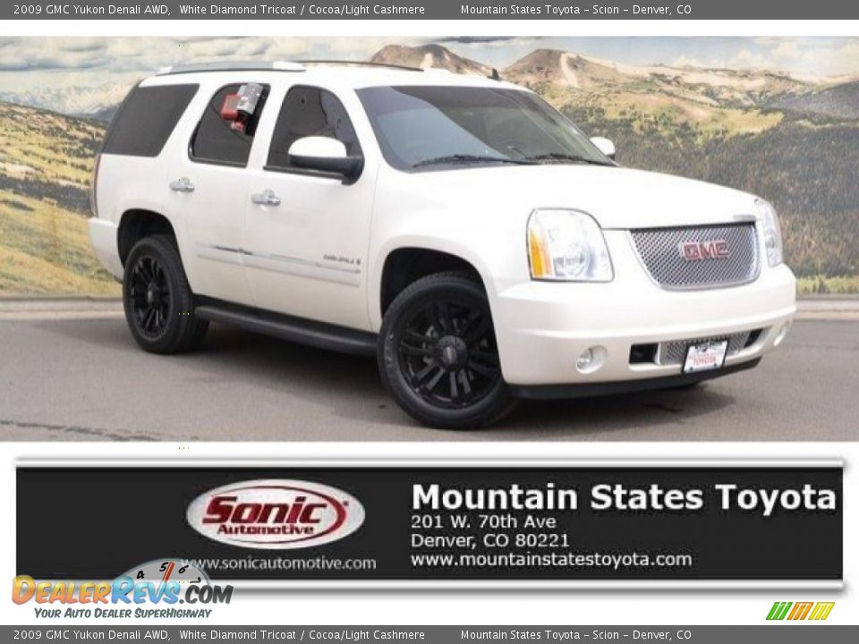 2009 GMC Yukon Denali AWD White Diamond Tricoat / Cocoa/Light Cashmere Photo #1