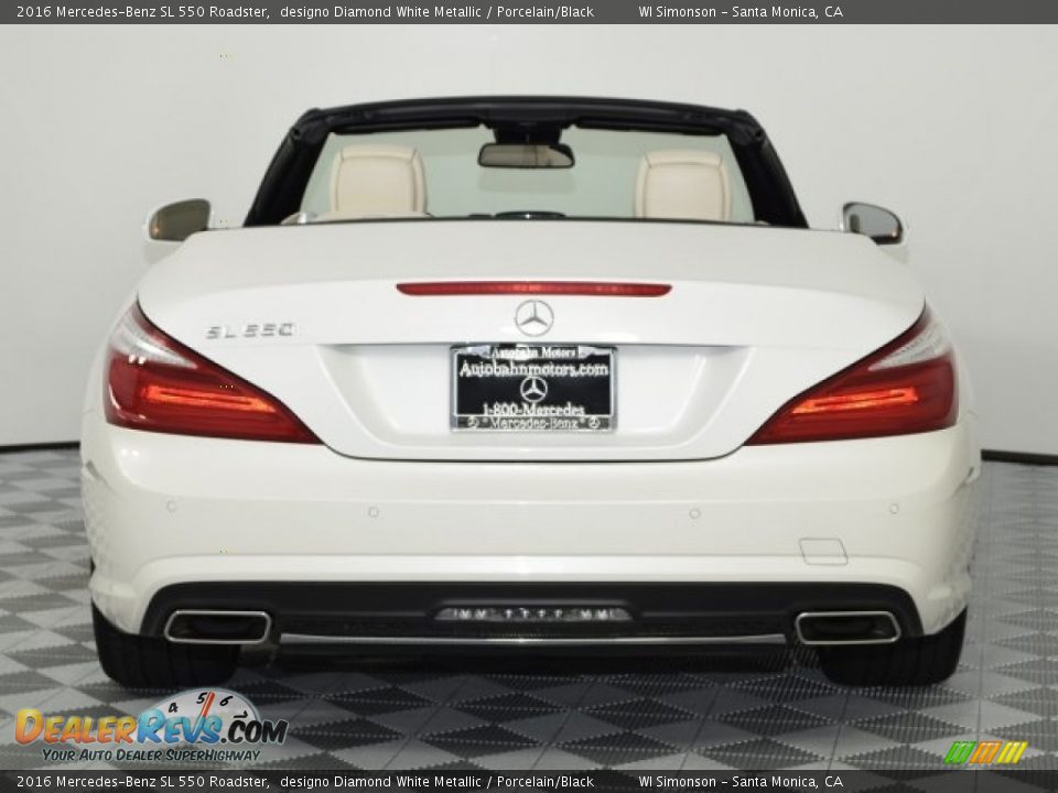 2016 Mercedes-Benz SL 550 Roadster designo Diamond White Metallic / Porcelain/Black Photo #9