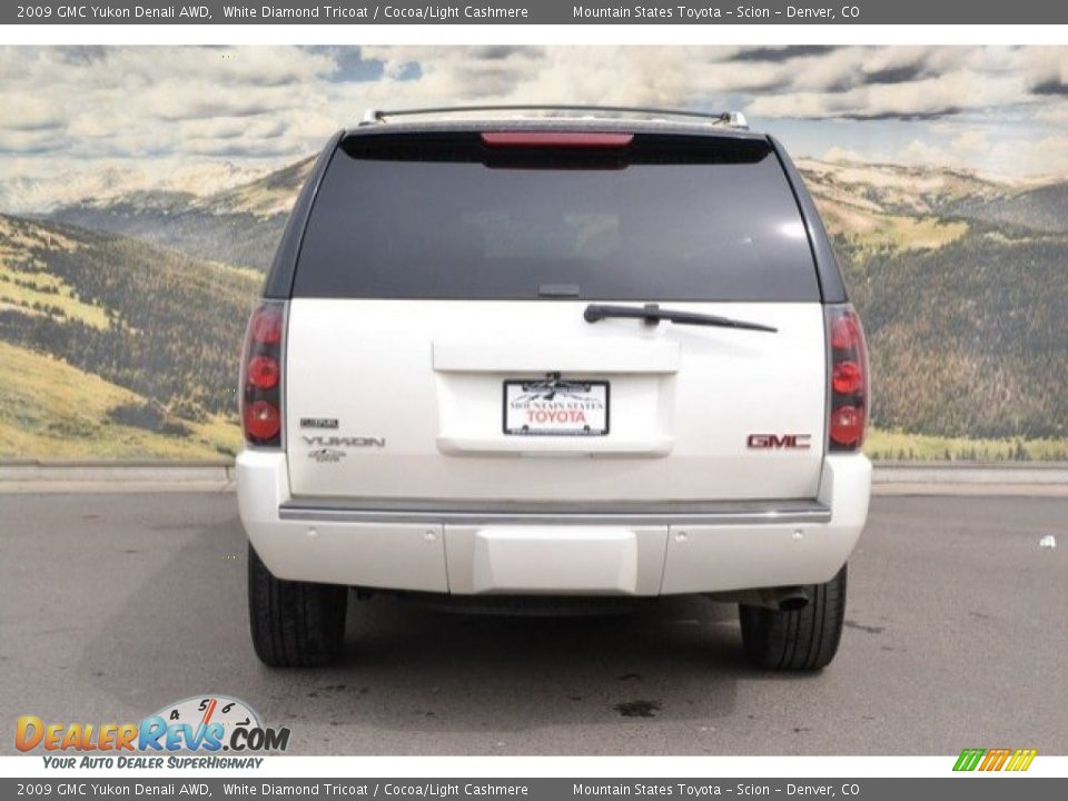 2009 GMC Yukon Denali AWD White Diamond Tricoat / Cocoa/Light Cashmere Photo #9