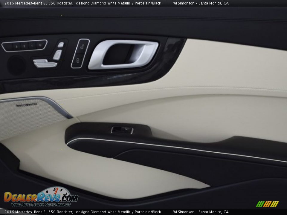 2016 Mercedes-Benz SL 550 Roadster designo Diamond White Metallic / Porcelain/Black Photo #19