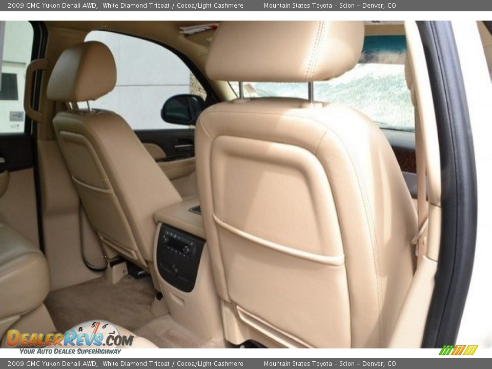 2009 GMC Yukon Denali AWD White Diamond Tricoat / Cocoa/Light Cashmere Photo #20