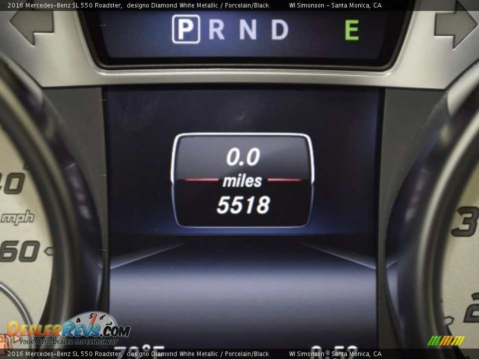 2016 Mercedes-Benz SL 550 Roadster designo Diamond White Metallic / Porcelain/Black Photo #23