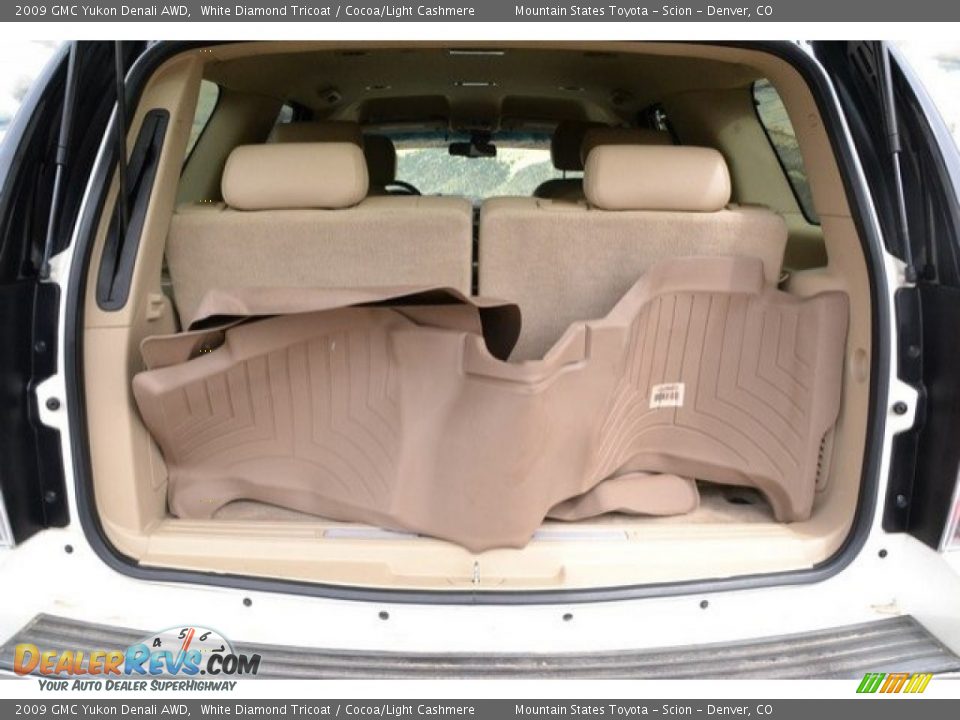 2009 GMC Yukon Denali AWD White Diamond Tricoat / Cocoa/Light Cashmere Photo #27