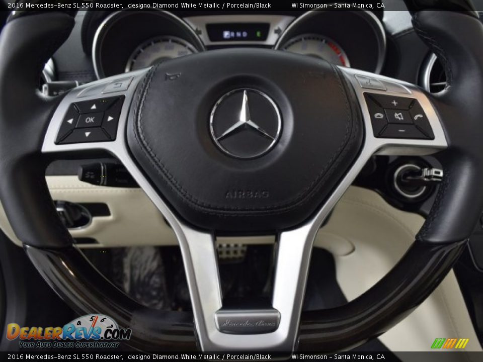 2016 Mercedes-Benz SL 550 Roadster Steering Wheel Photo #29