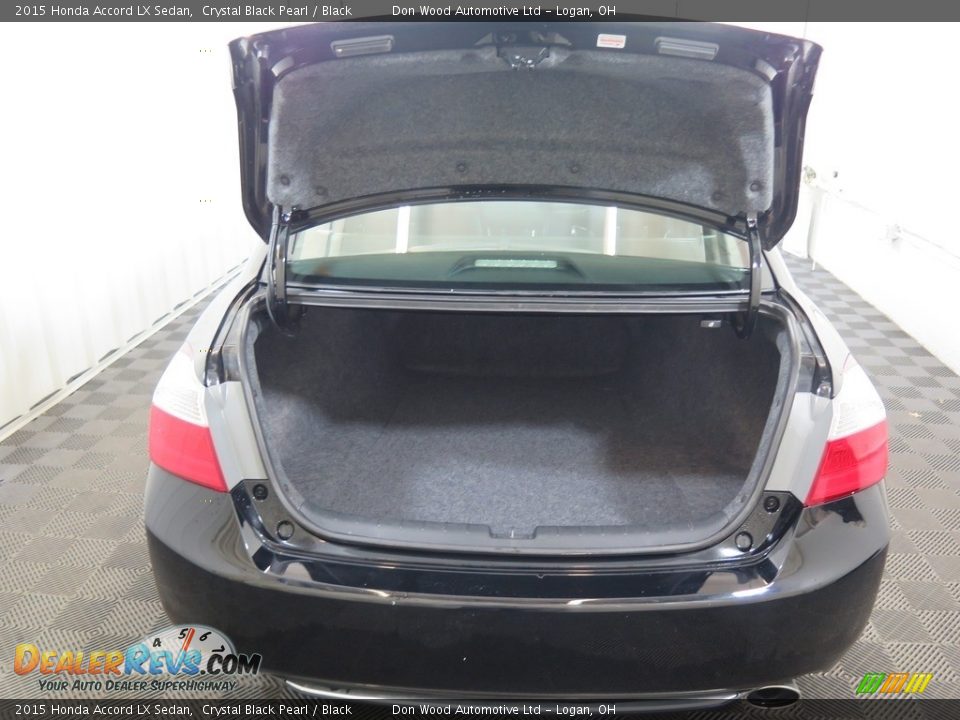 2015 Honda Accord LX Sedan Crystal Black Pearl / Black Photo #25