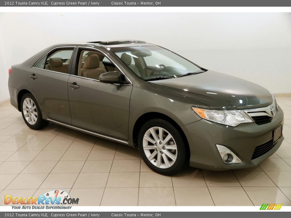 2012 Toyota Camry XLE Cypress Green Pearl / Ivory Photo #1