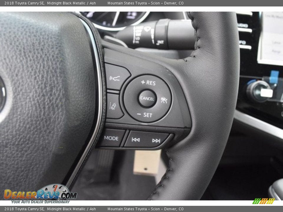 2018 Toyota Camry SE Midnight Black Metallic / Ash Photo #27