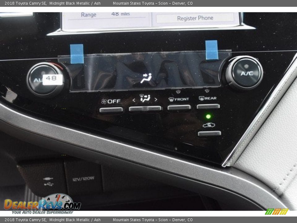 2018 Toyota Camry SE Midnight Black Metallic / Ash Photo #29
