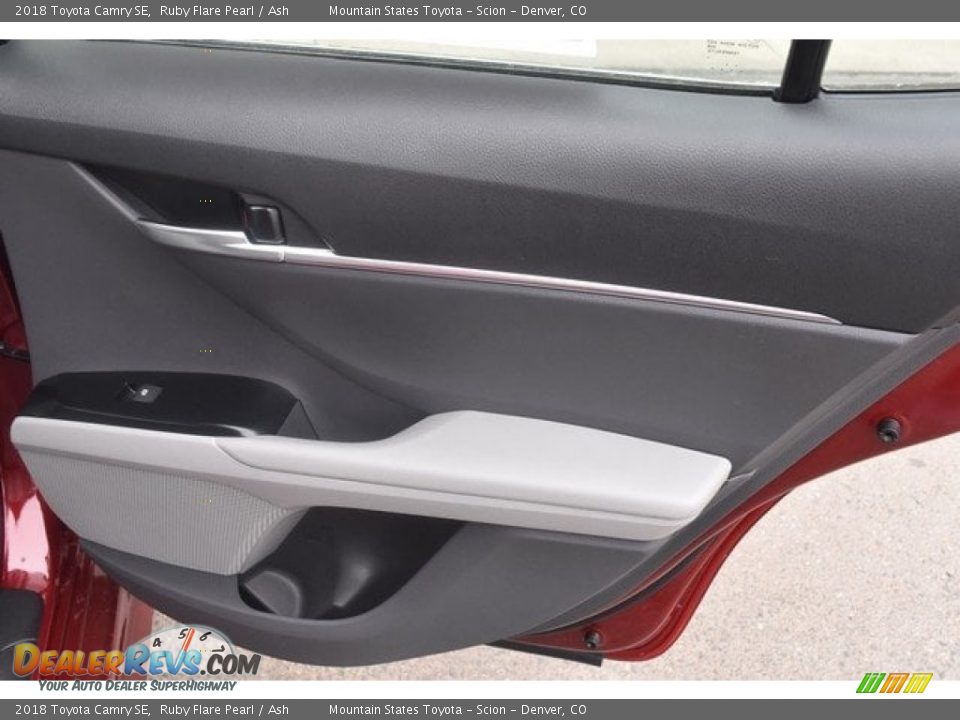 2018 Toyota Camry SE Ruby Flare Pearl / Ash Photo #23