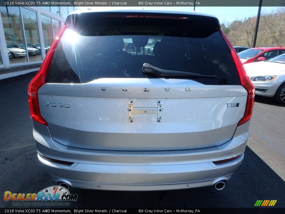 2018 Volvo XC90 T5 AWD Momentum Bright Silver Metallic / Charcoal Photo #3