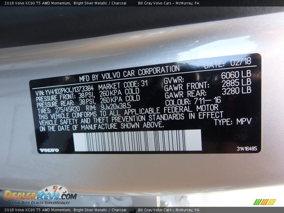 2018 Volvo XC90 T5 AWD Momentum Bright Silver Metallic / Charcoal Photo #12