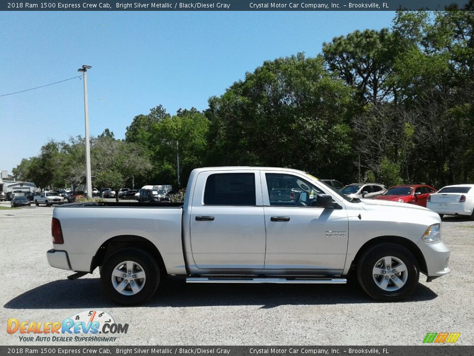 2018 Ram 1500 Express Crew Cab Bright Silver Metallic / Black/Diesel Gray Photo #6