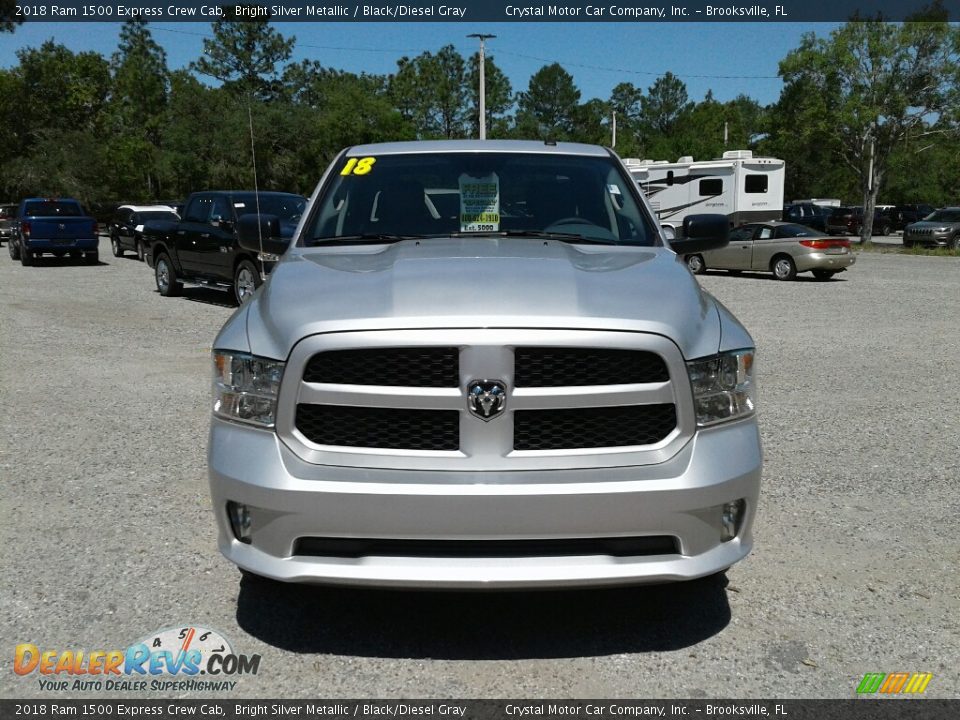2018 Ram 1500 Express Crew Cab Bright Silver Metallic / Black/Diesel Gray Photo #8