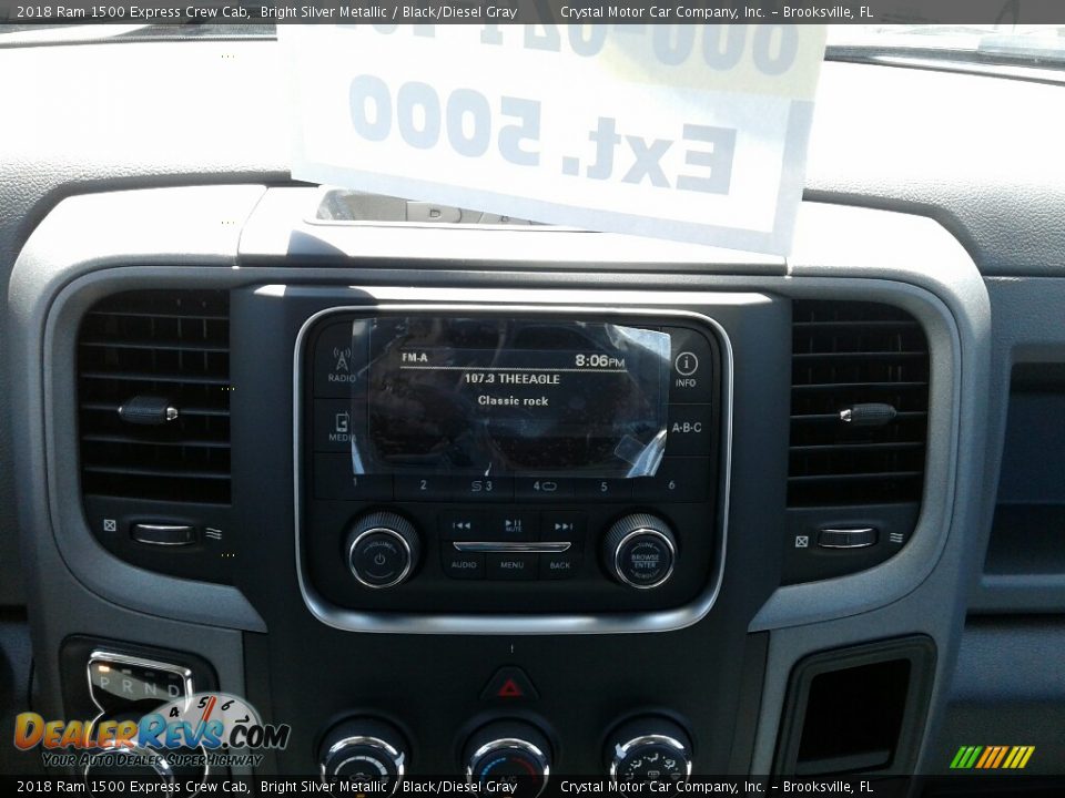 2018 Ram 1500 Express Crew Cab Bright Silver Metallic / Black/Diesel Gray Photo #15