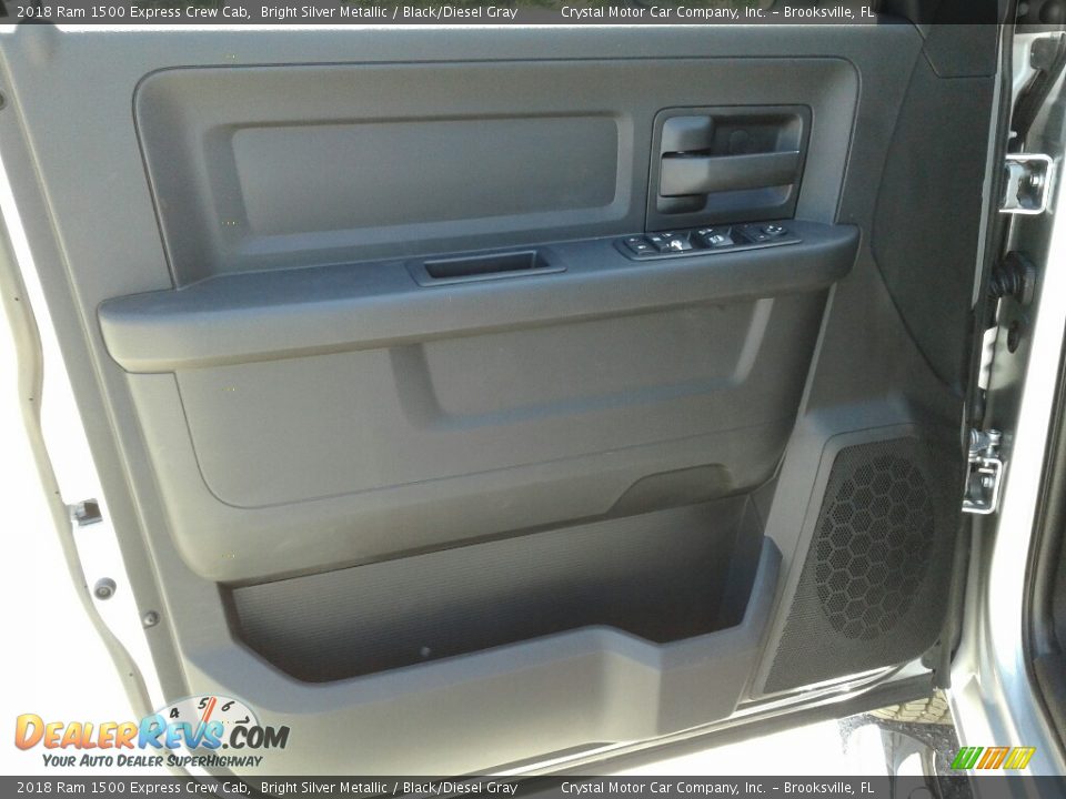 2018 Ram 1500 Express Crew Cab Bright Silver Metallic / Black/Diesel Gray Photo #17