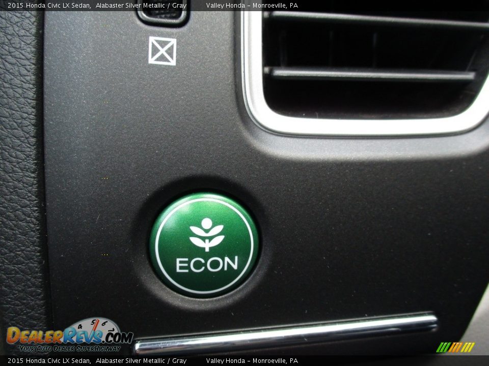 2015 Honda Civic LX Sedan Alabaster Silver Metallic / Gray Photo #18