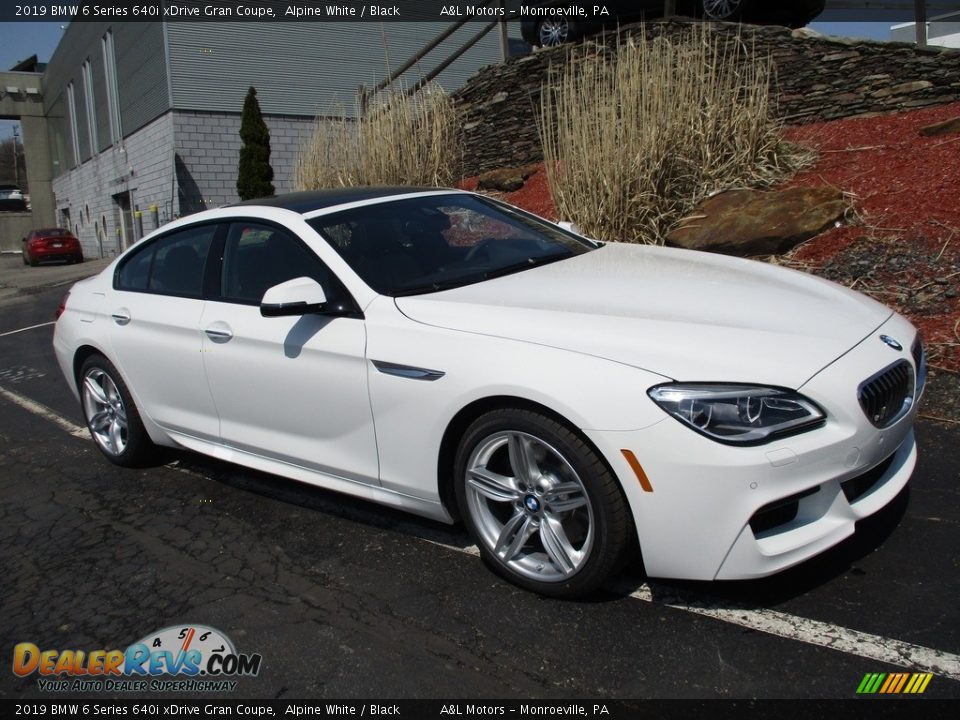 Front 3/4 View of 2019 BMW 6 Series 640i xDrive Gran Coupe Photo #1