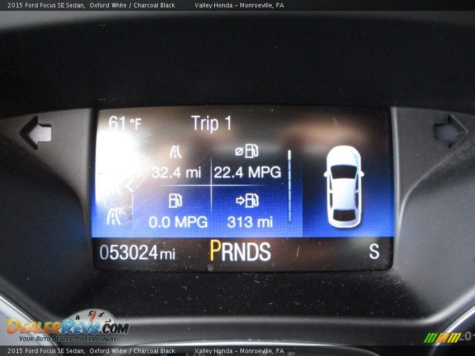 2015 Ford Focus SE Sedan Oxford White / Charcoal Black Photo #20