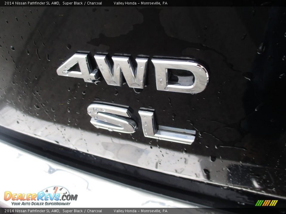 2014 Nissan Pathfinder SL AWD Super Black / Charcoal Photo #6