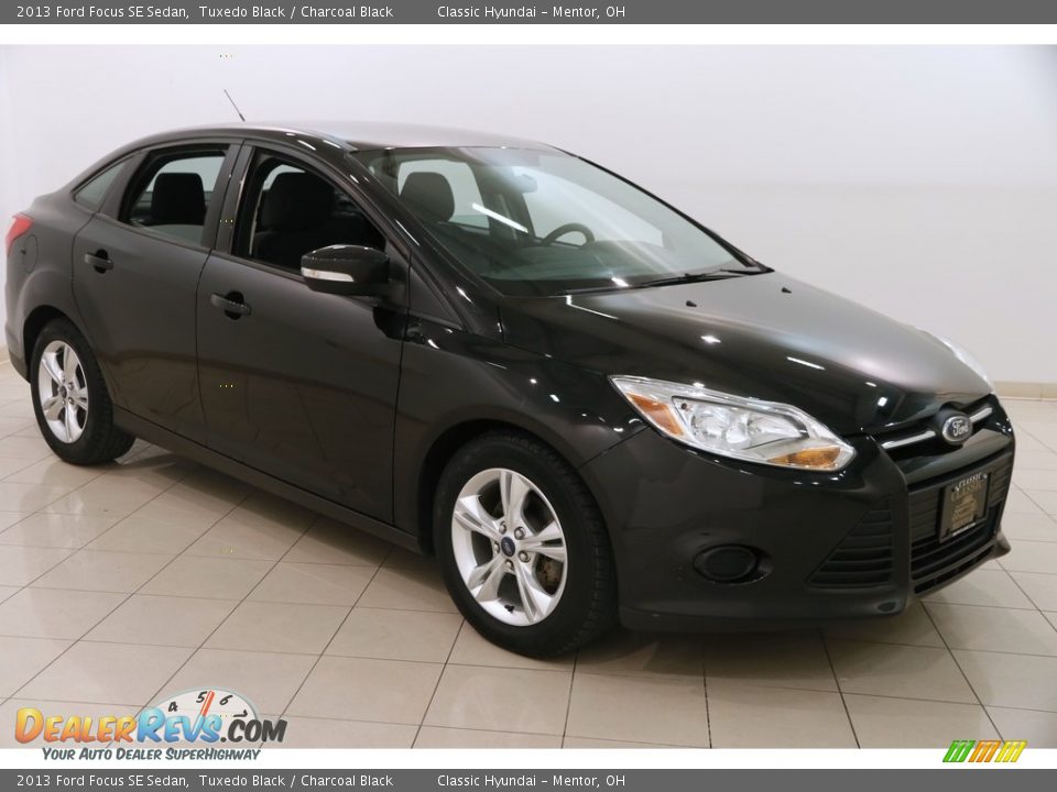2013 Ford Focus SE Sedan Tuxedo Black / Charcoal Black Photo #1