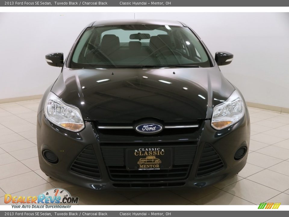 2013 Ford Focus SE Sedan Tuxedo Black / Charcoal Black Photo #2