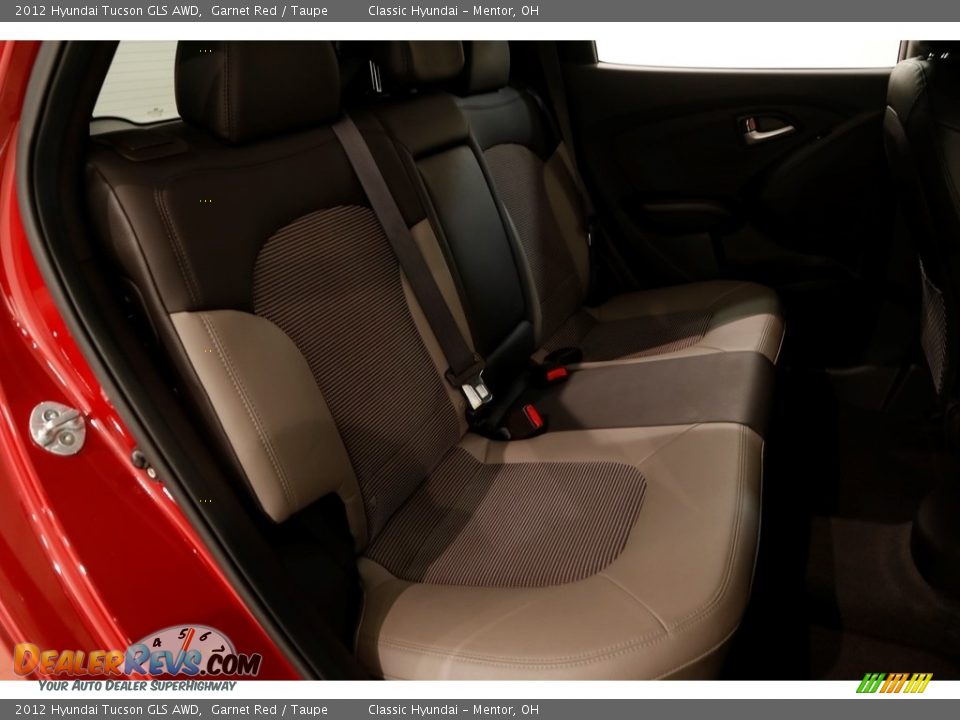 2012 Hyundai Tucson GLS AWD Garnet Red / Taupe Photo #15