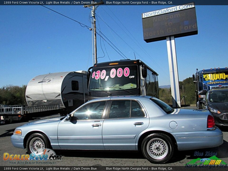 1999 Ford Crown Victoria LX Light Blue Metallic / Dark Denim Blue Photo #2