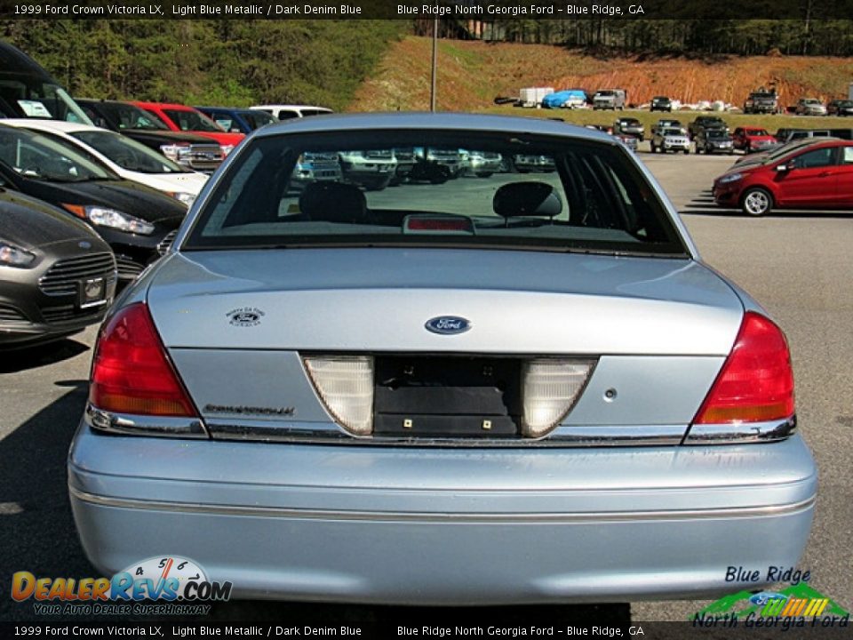 1999 Ford Crown Victoria LX Light Blue Metallic / Dark Denim Blue Photo #4