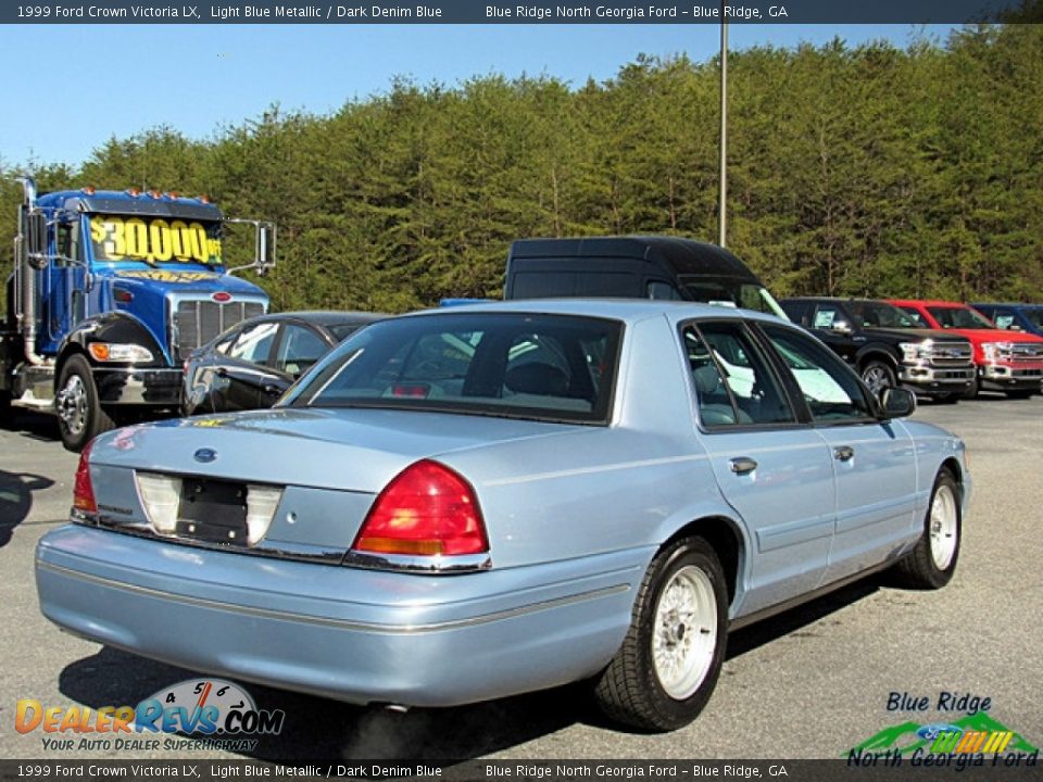 1999 Ford Crown Victoria LX Light Blue Metallic / Dark Denim Blue Photo #5