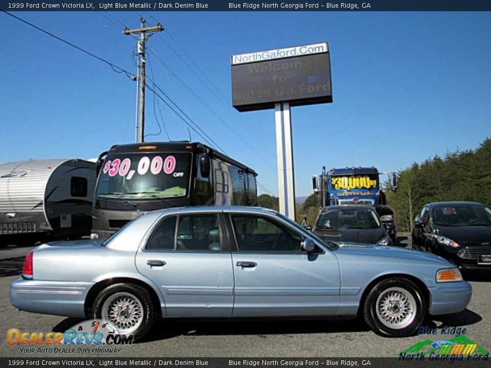 1999 Ford Crown Victoria LX Light Blue Metallic / Dark Denim Blue Photo #6