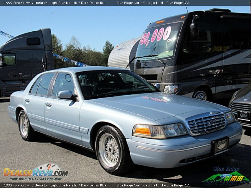 1999 Ford Crown Victoria LX Light Blue Metallic / Dark Denim Blue Photo #7