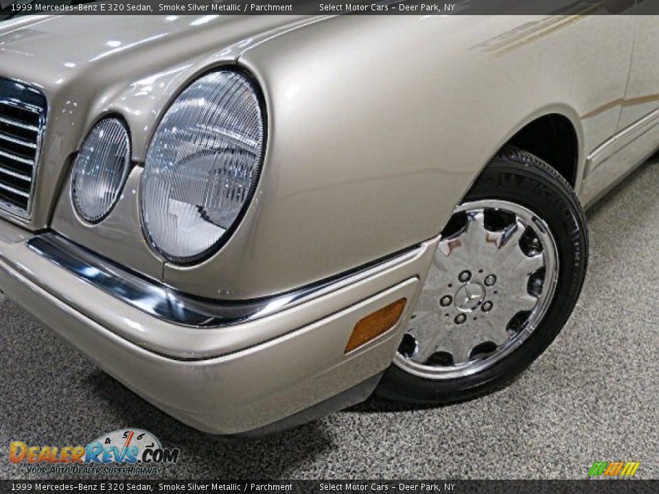1999 Mercedes-Benz E 320 Sedan Smoke Silver Metallic / Parchment Photo #9