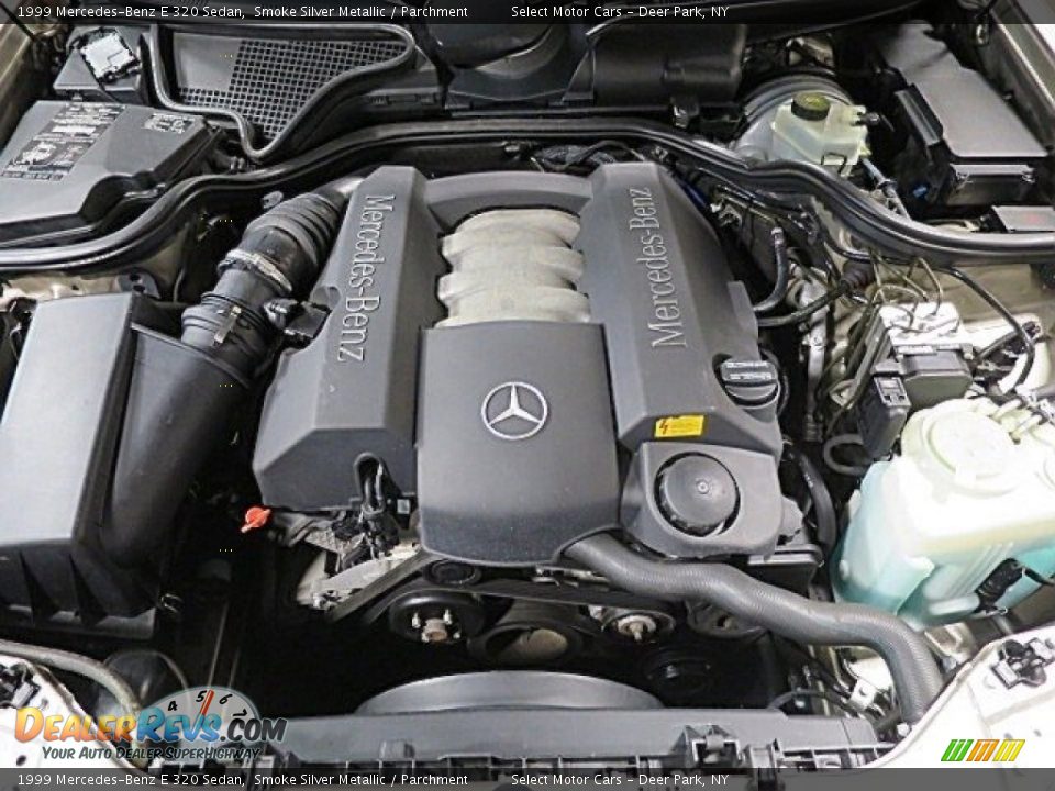 1999 Mercedes-Benz E 320 Sedan Smoke Silver Metallic / Parchment Photo #25