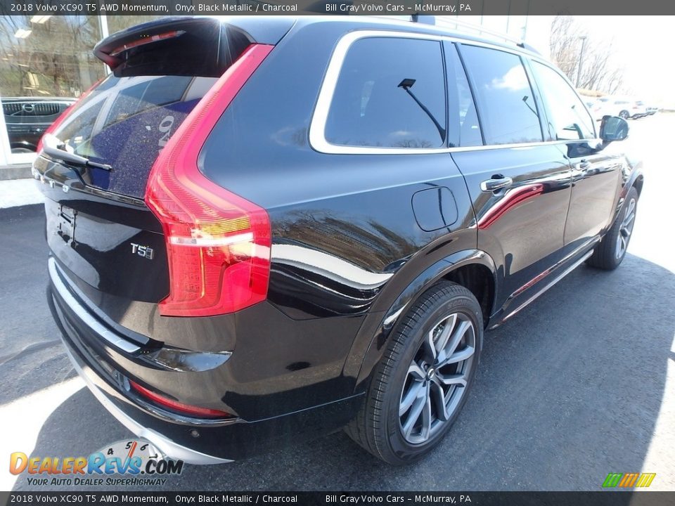 2018 Volvo XC90 T5 AWD Momentum Onyx Black Metallic / Charcoal Photo #2