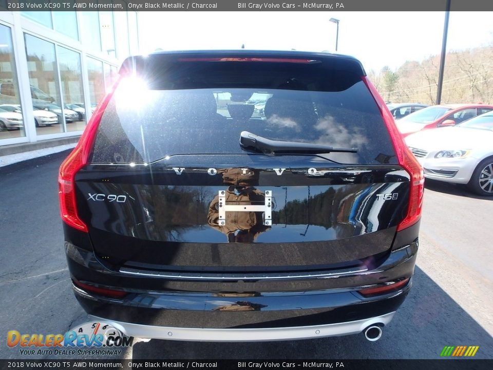 2018 Volvo XC90 T5 AWD Momentum Onyx Black Metallic / Charcoal Photo #3