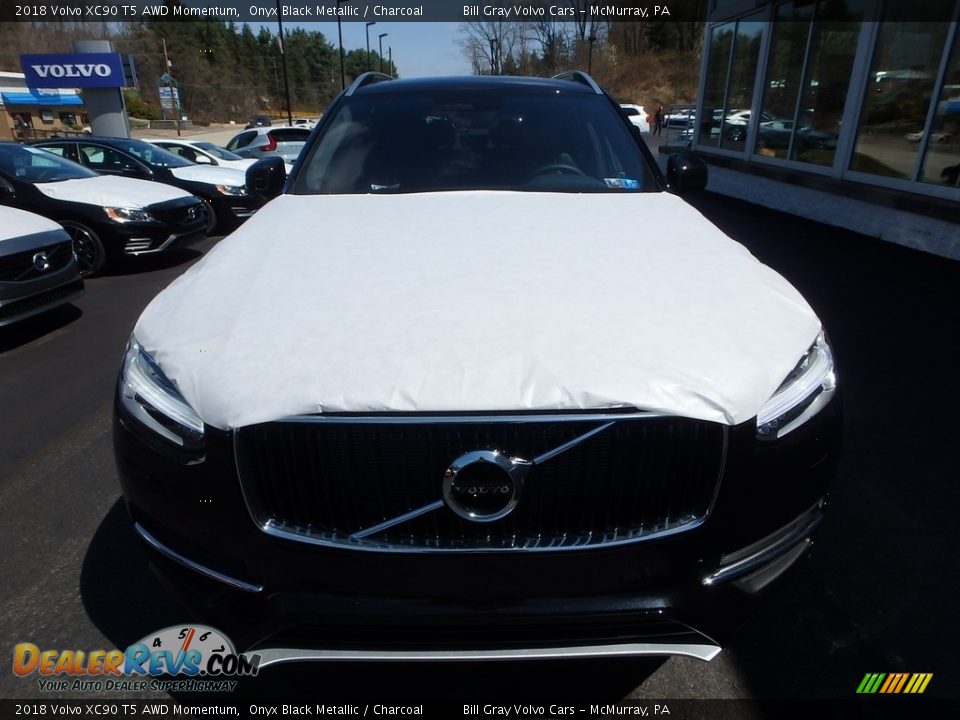2018 Volvo XC90 T5 AWD Momentum Onyx Black Metallic / Charcoal Photo #6