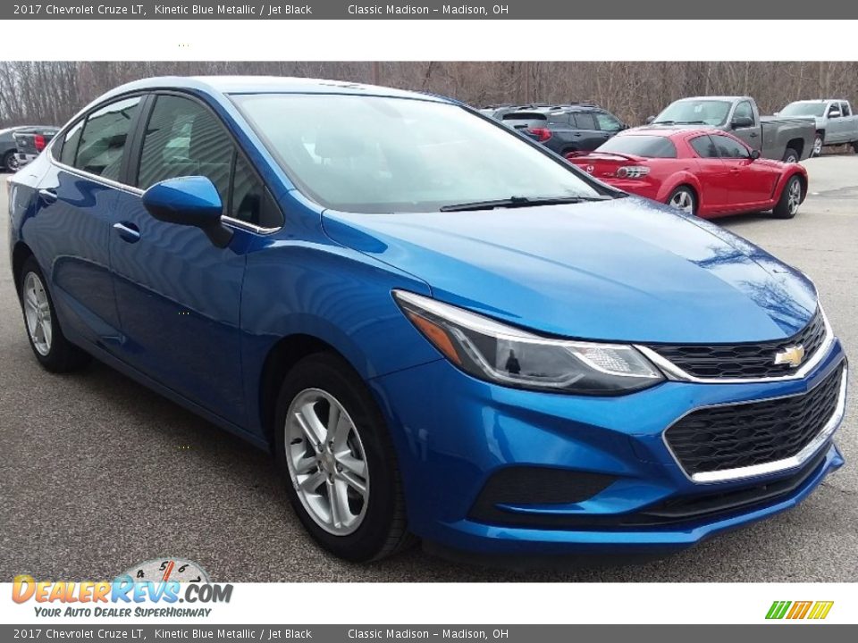 2017 Chevrolet Cruze LT Kinetic Blue Metallic / Jet Black Photo #2