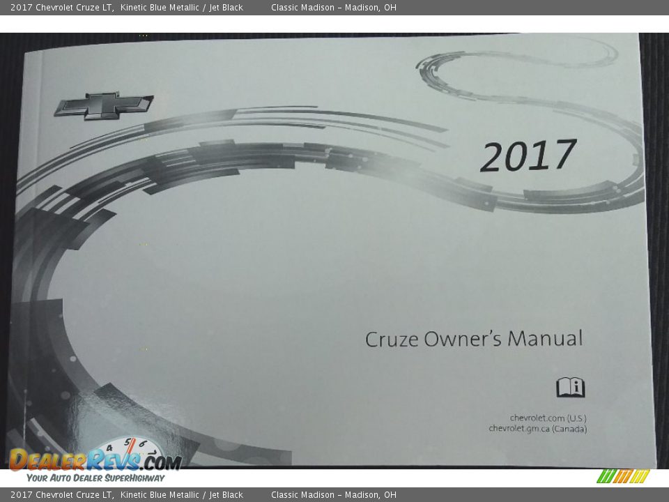 2017 Chevrolet Cruze LT Kinetic Blue Metallic / Jet Black Photo #20