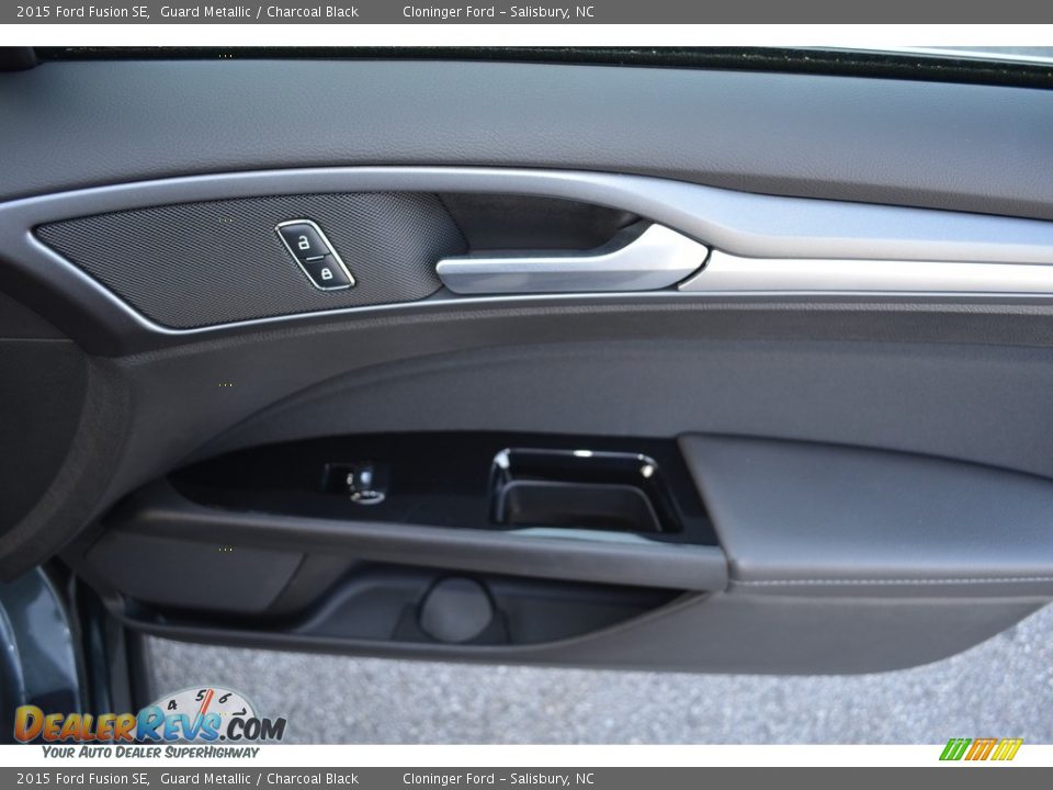 2015 Ford Fusion SE Guard Metallic / Charcoal Black Photo #14