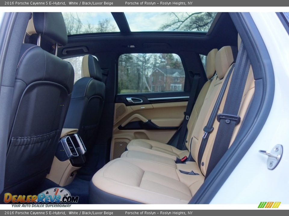 Rear Seat of 2016 Porsche Cayenne S E-Hybrid Photo #16