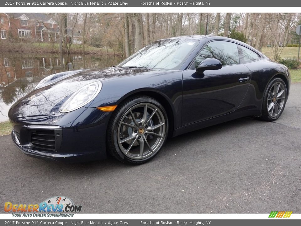 Front 3/4 View of 2017 Porsche 911 Carrera Coupe Photo #1