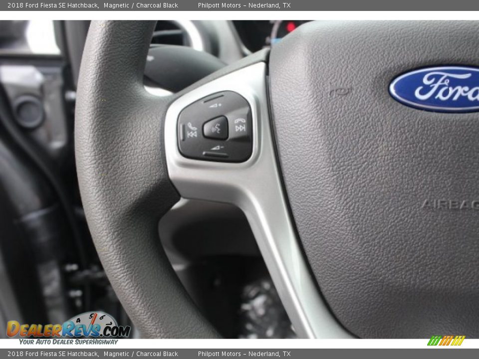 2018 Ford Fiesta SE Hatchback Magnetic / Charcoal Black Photo #19