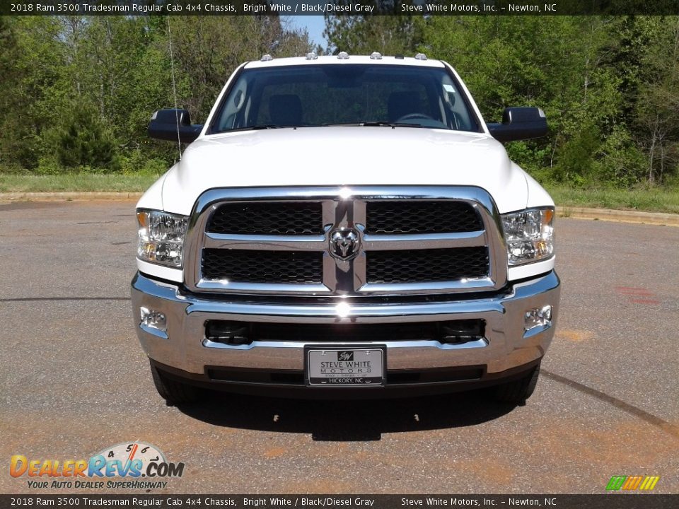 2018 Ram 3500 Tradesman Regular Cab 4x4 Chassis Bright White / Black/Diesel Gray Photo #3