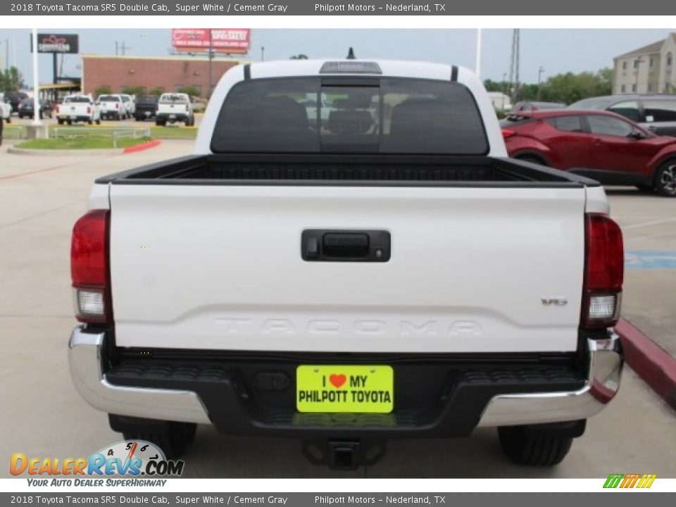 2018 Toyota Tacoma SR5 Double Cab Super White / Cement Gray Photo #7