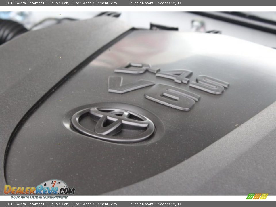 2018 Toyota Tacoma SR5 Double Cab Super White / Cement Gray Photo #33