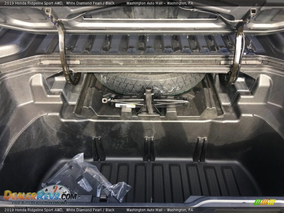 2019 Honda Ridgeline Sport AWD White Diamond Pearl / Black Photo #9