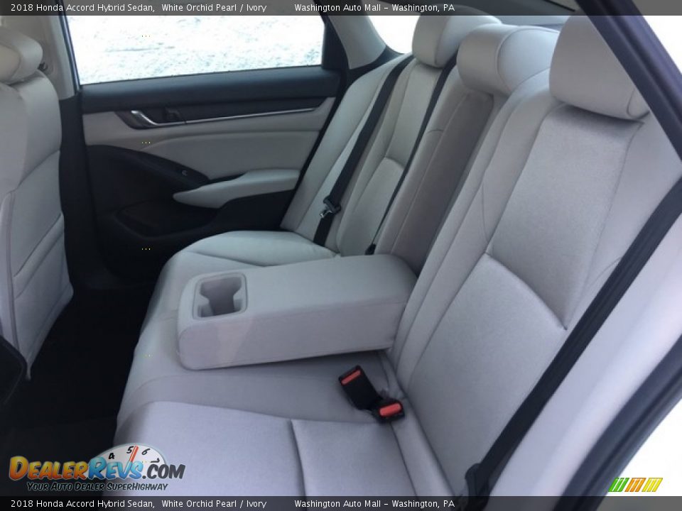 Rear Seat of 2018 Honda Accord Hybrid Sedan Photo #21