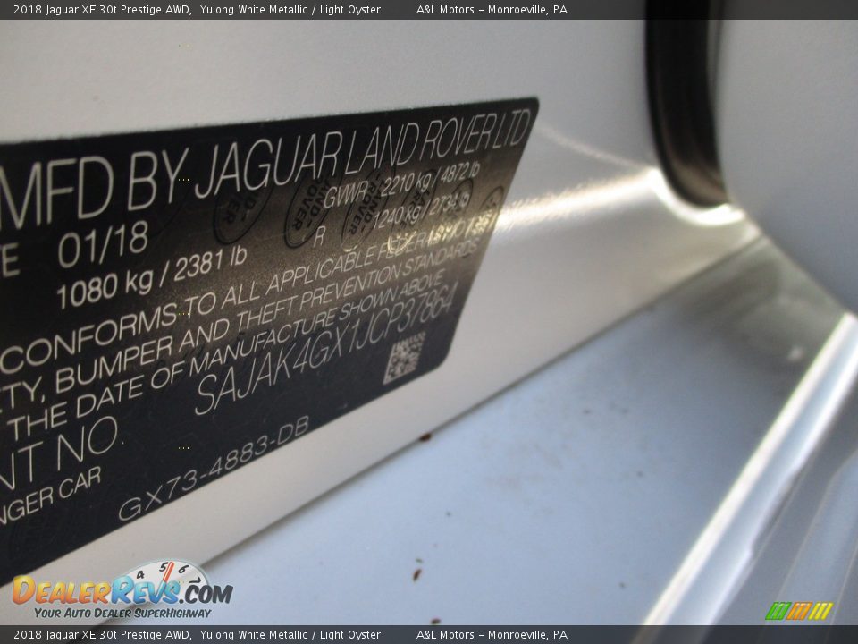 2018 Jaguar XE 30t Prestige AWD Yulong White Metallic / Light Oyster Photo #19