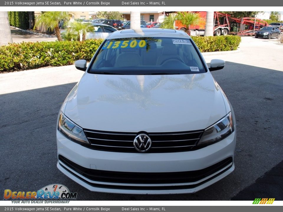 2015 Volkswagen Jetta SE Sedan Pure White / Cornsilk Beige Photo #3